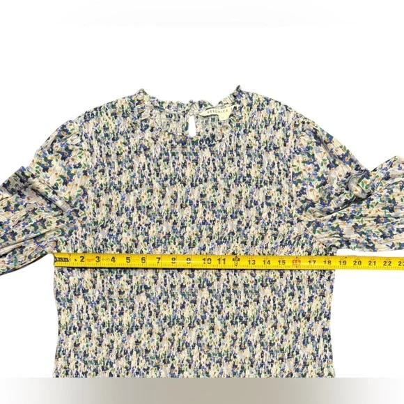 Veronica Beard Kali Smocked Blue and White Floral Blouse Women’s Size 14 - Picture 10 of 14